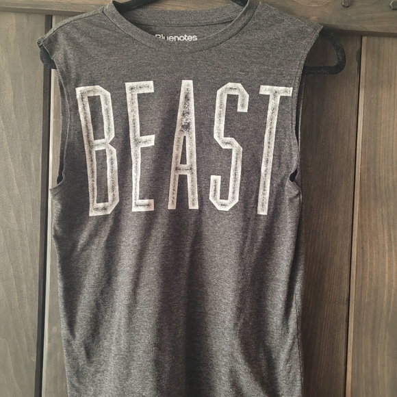 Bluenotes sz S comfy and bold sleevless T - Picture 1 of 2